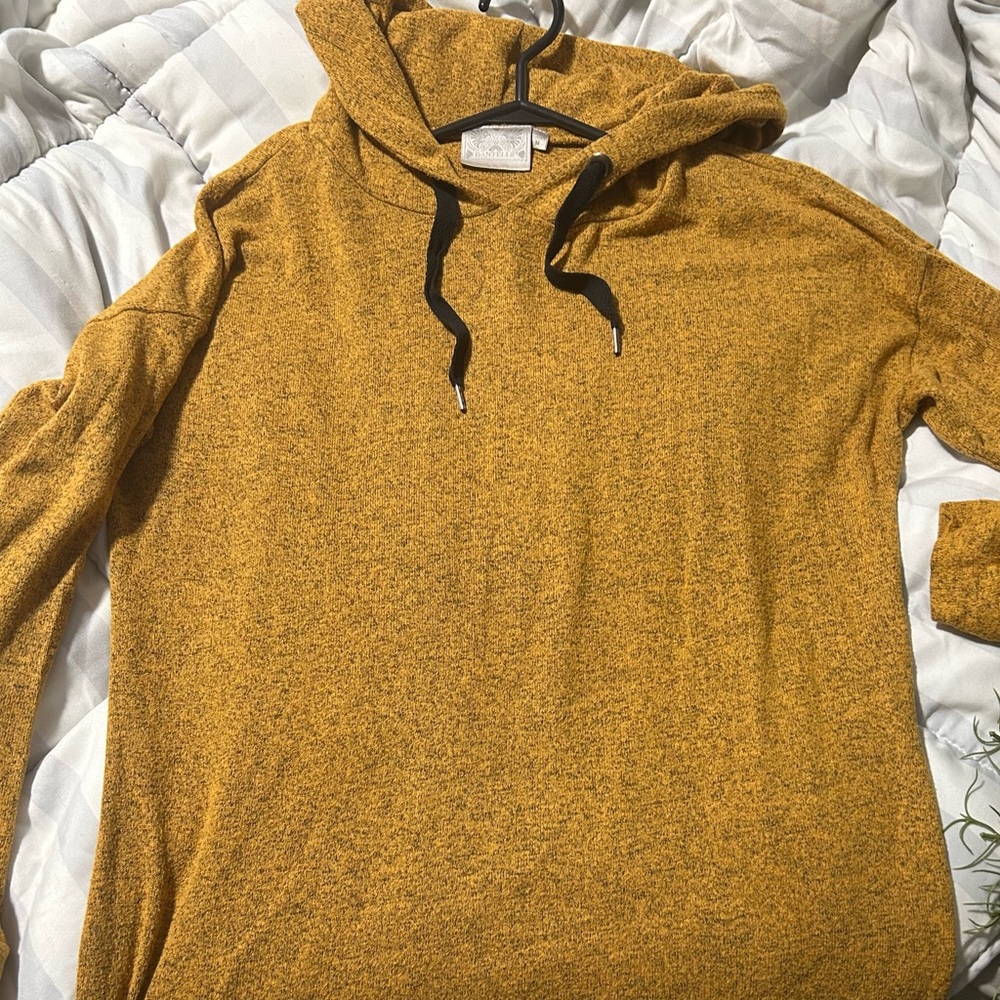 Dantelle Women's Sweater